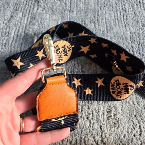 Limited Edition Marc Jacobs and Anna Sui Collab Snapshot Crossbody - Picture 7 of 14